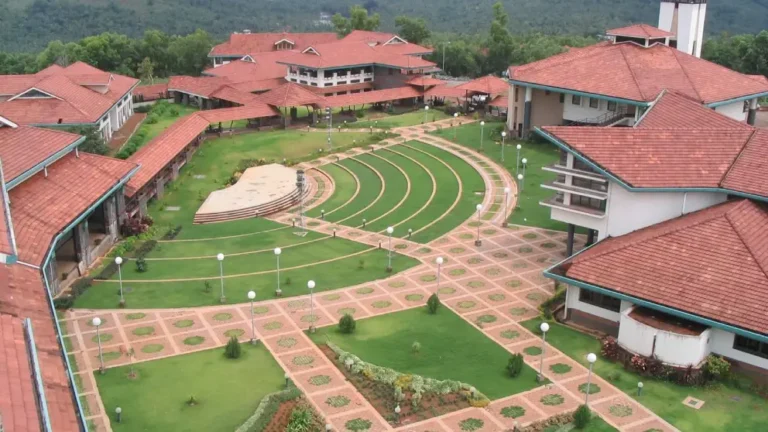Step into the next era of leadership with IIM Kozhikode’s General Management Programme