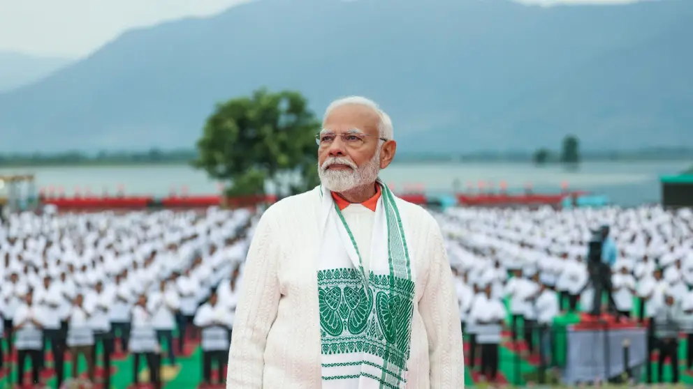 Kolkata Traffic Advisory: Roads to Avoid During PM Modi’s Yoga Day Event