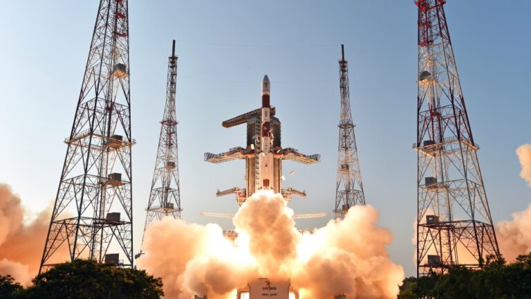 India’s Space Dream Calls: ISRO Opens Doors for ME, MTech, MSc Graduates!